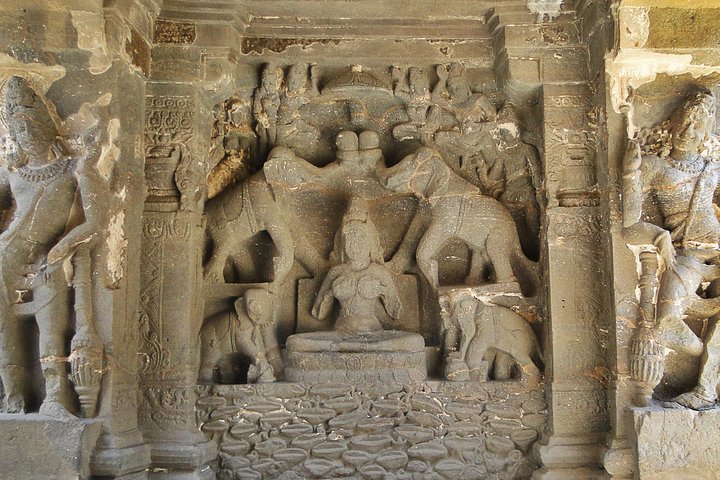 Ajanta & Ellora Combined Tour in a day from Aurangabad