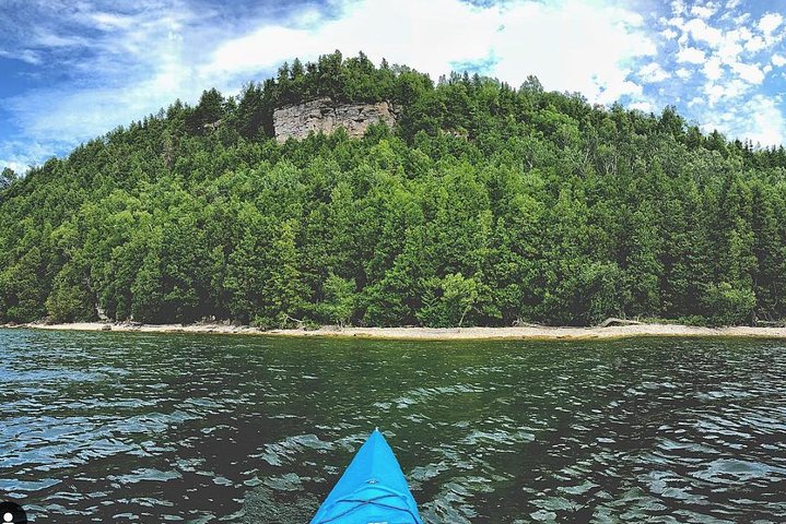 Death's Door Bluff Kayak Tour