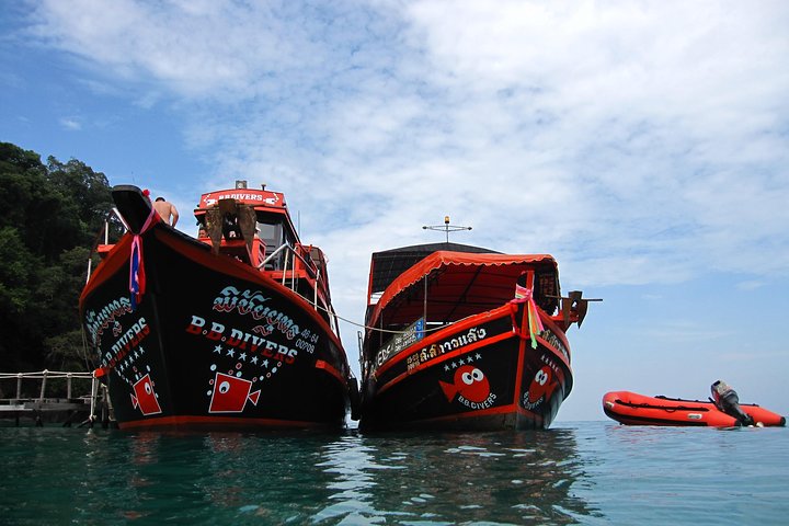 Snorkeling Adventure at Koh Chang – Departing from Koh Chang