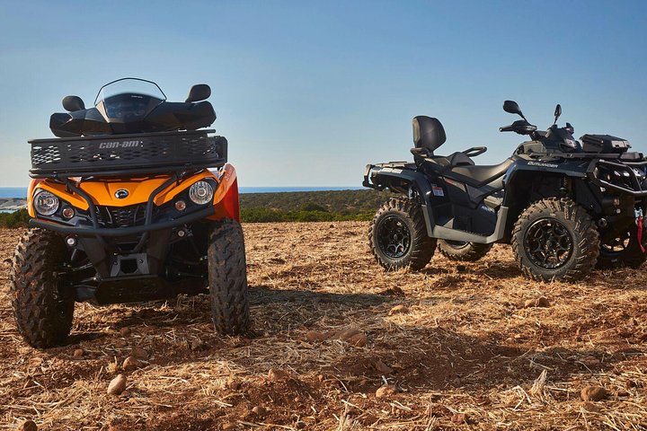 Sand Hollow ATV Rentals - New 4 Person UTV Bring up to 4 People Per Machine