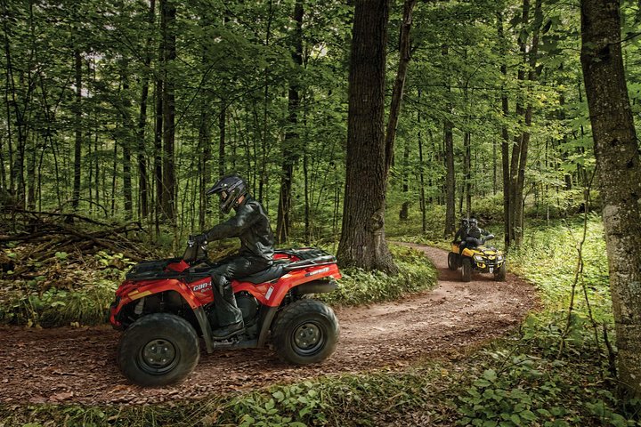 Sand Hollow ATV Rentals - New 4 Person UTV Bring up to 4 People Per Machine