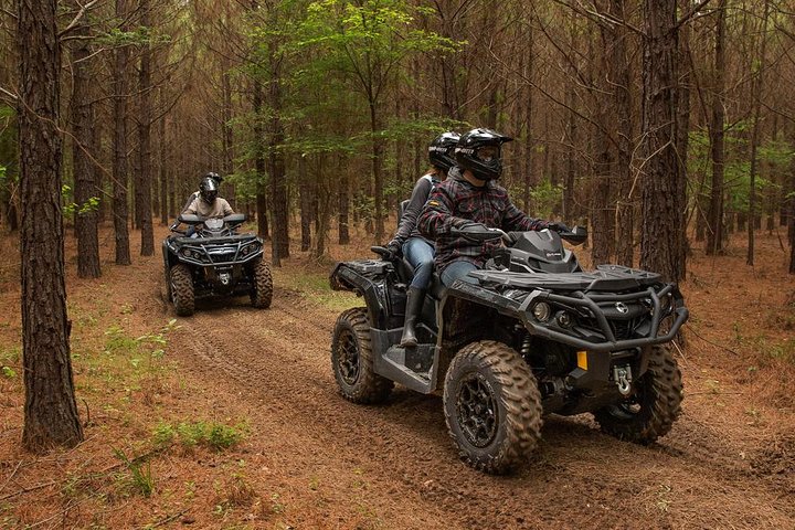Sand Hollow ATV Rentals - New 4 Person UTV Bring up to 4 People Per Machine