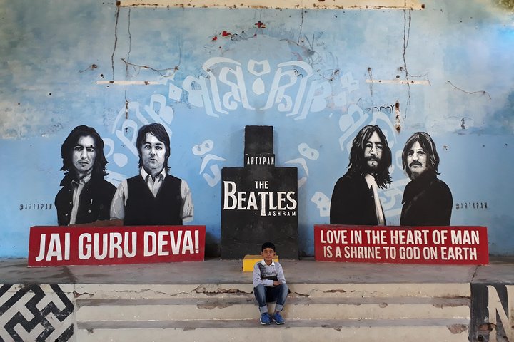 Rishikesh: Beatles Ashram Art & Meditation Heritage Walk