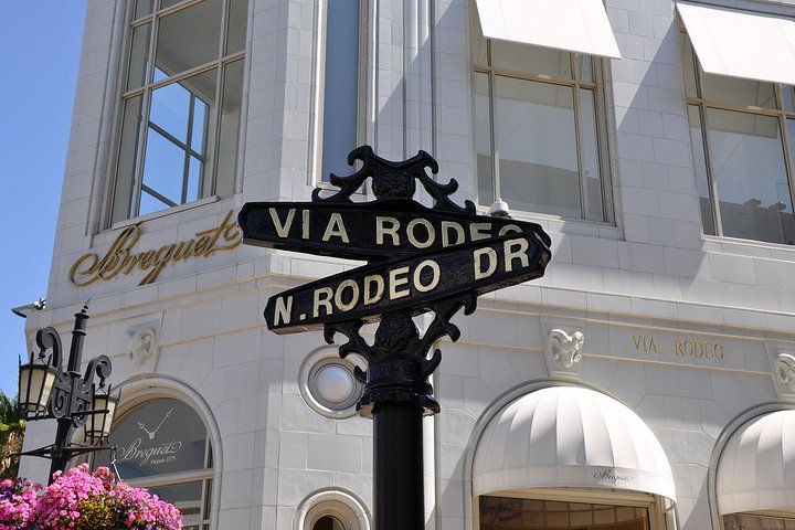 Private Tour of Los Angeles in a Luxury Vehicle