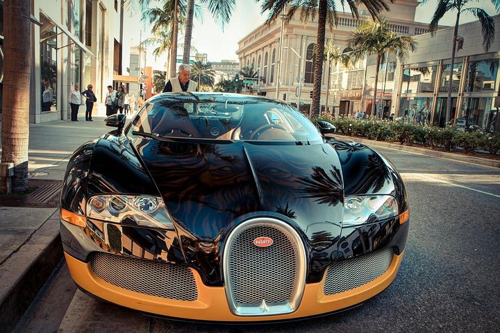Private Tour of Los Angeles in a Luxury Vehicle