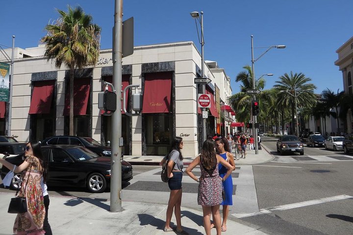 Private Tour of Los Angeles in a Luxury Vehicle