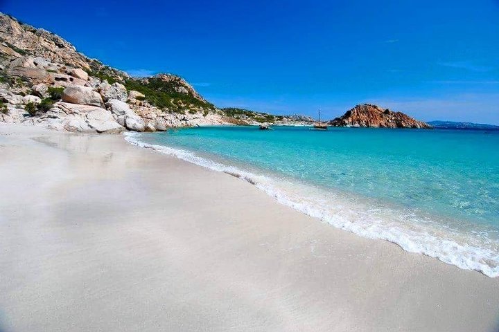 Boat Tour La Maddalena Archipelago from Palau