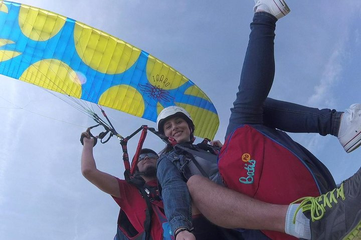 Budva: First-Time Tandem Paragliding Experience with Instructor