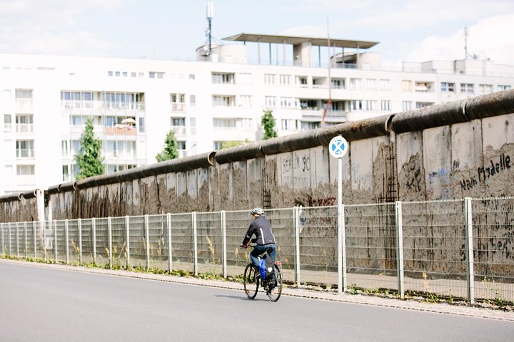 Berlin Highlights 3-Hour Bike Tour