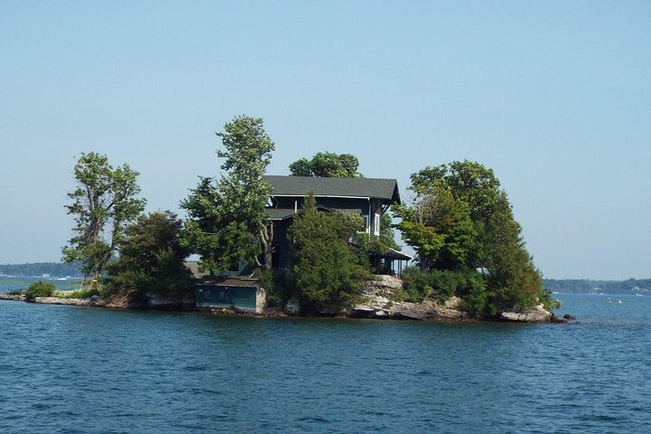 1000 Islands Canada (No passports required, Departing from the US