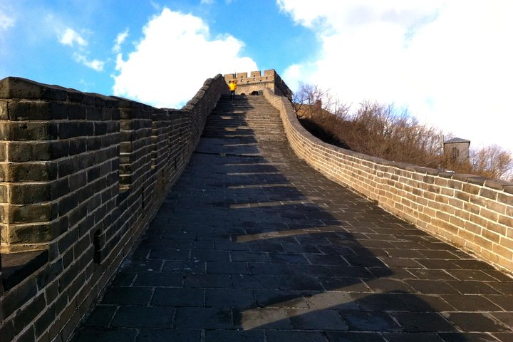 All Inclusive Great Wall Tour with Silk Street Market Shopping Experience