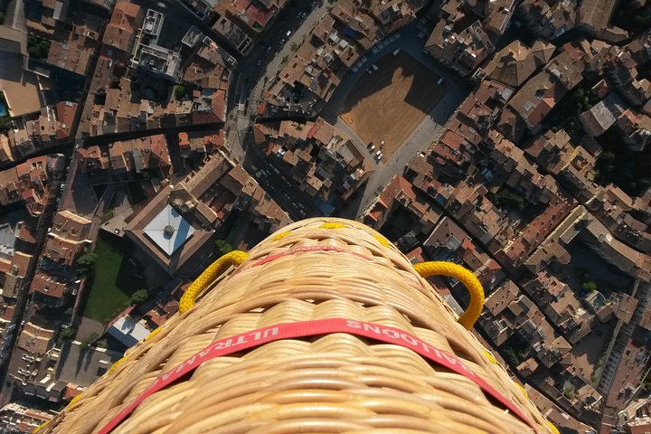 Balloon Ride over Catalonia with optional Pick-up from Barcelona