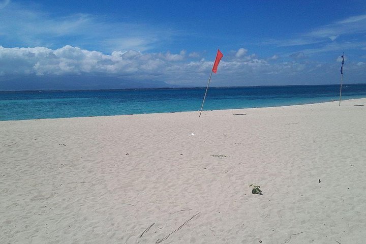 Lakawon Island Day Tour In Bacolod