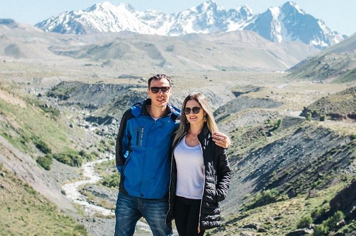 Cajon del Maipo/Embalse del Yeso, Tradition Folk Picnic included