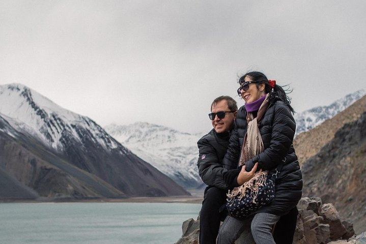 Cajon del Maipo/Embalse del Yeso, Tradition Folk Picnic included