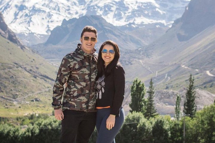 Cajon del Maipo/Embalse del Yeso, Tradition Folk Picnic included