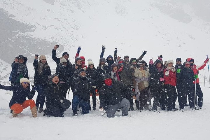 Cajon del Maipo/Embalse del Yeso, Tradition Folk Picnic included