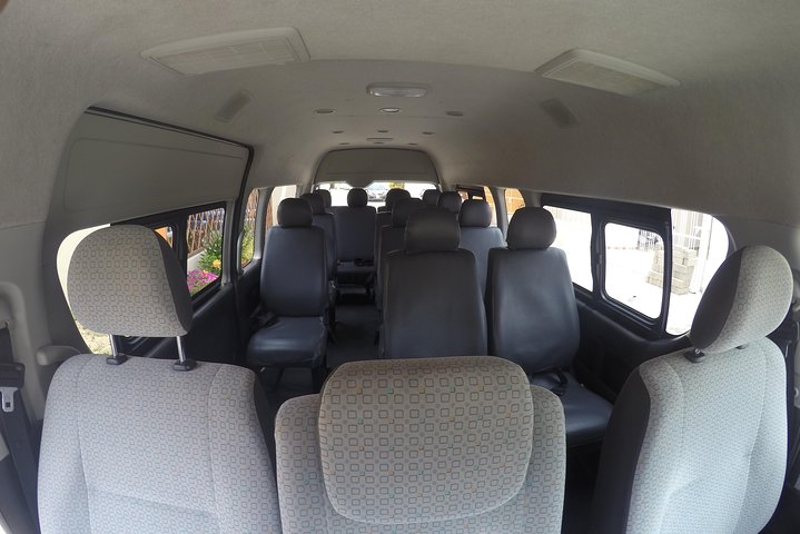 Private Transportation from the Zihuatanejo Airport to your hotel in Ixtapa
