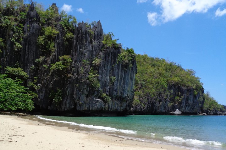 Deals: Puerto Princesa Palawan 2days Tours & 2n Inn accomodation