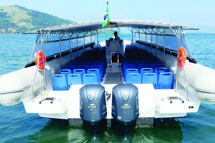 From Ilha Grande: Shared shuttle transfer to Paraty