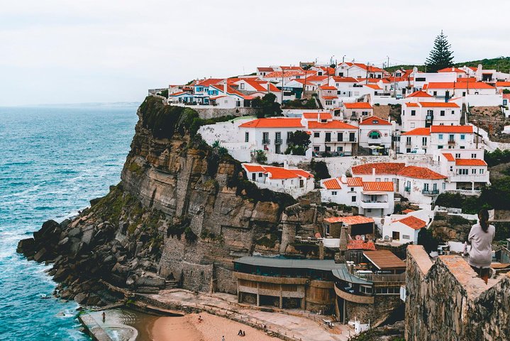 Sintra, Cabo da Roca and Cascais Full Day Private Tour from the West