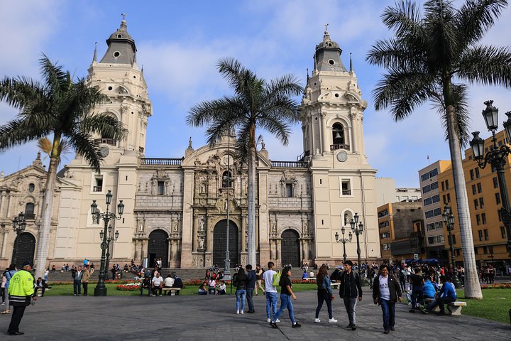 Lima Half-Day City Walking Tour (Small Groups)