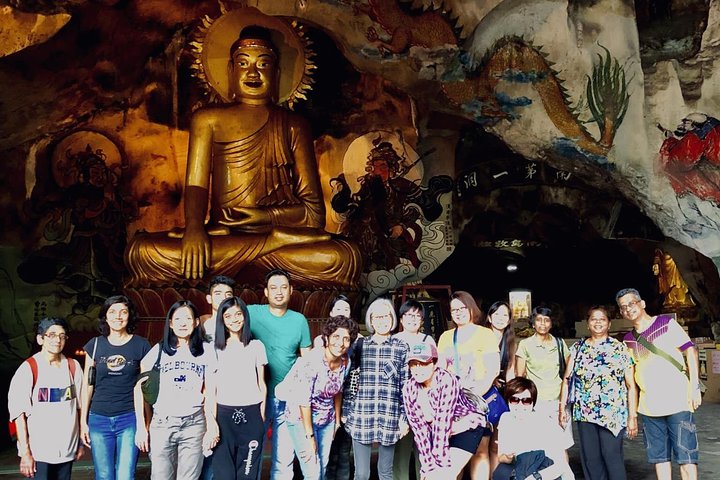 Ipoh Gua Tempurung, Caves Temples, Mirror Lake and Castle Tours