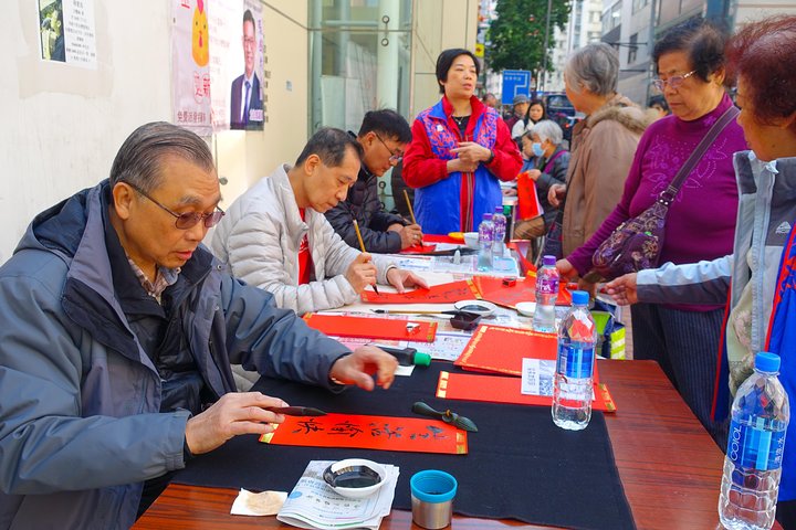 Private Hong Kong Tour with a Local, Highlights & Hidden Gems 100% Personalised