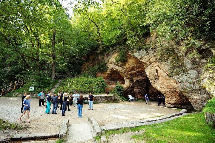 Gauja National Park Tour: Castles and Wine Tasting