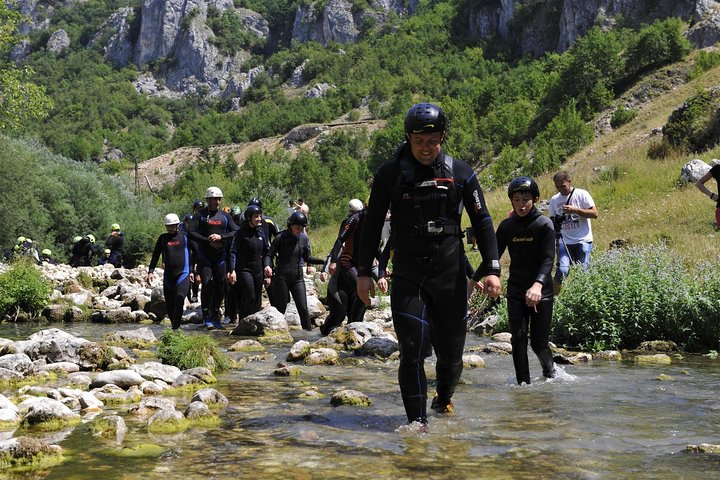 Nevidio Canyoning