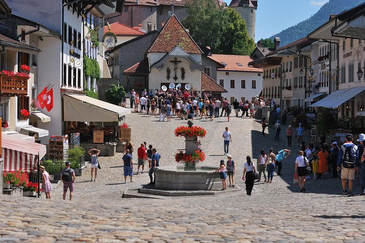 (KTL352) - Gruyeres Day Trip with Chocolate Factory from Lausanne