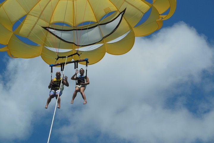 Parasailing Grand Turk