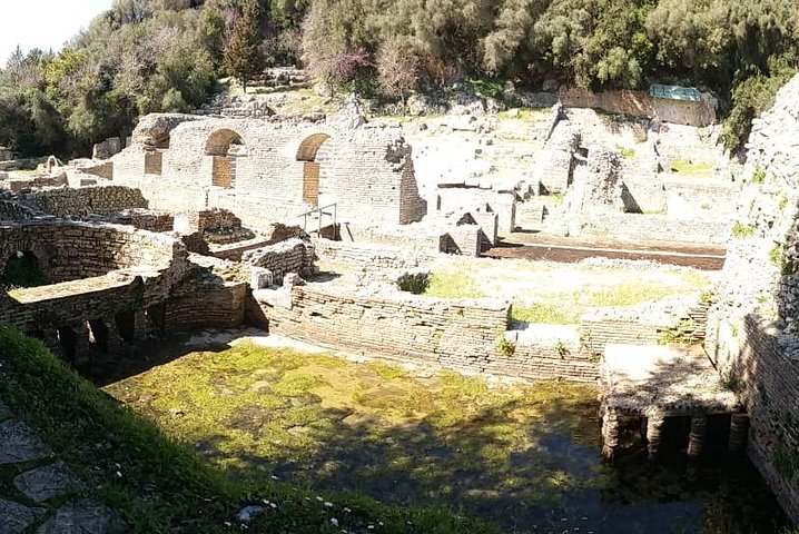 From Sarande: Blue Eye, Butrint, Ksamil & Lekuresi Castle Tour
