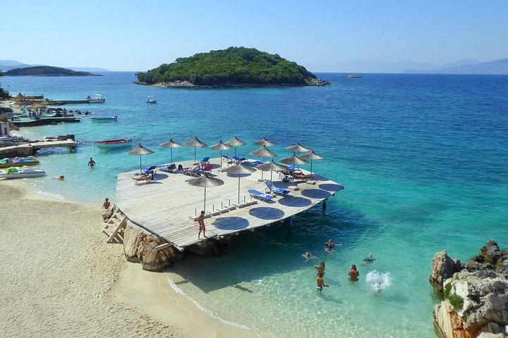 From Sarande: Blue Eye, Butrint, Ksamil & Lekuresi Castle Tour