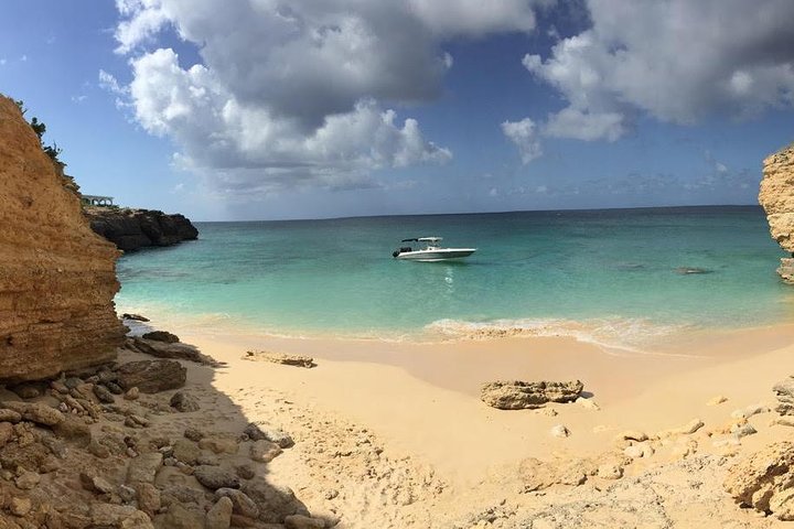 Captain Bob Speed Boat, Snorkeling, Beach Tour & Lunch St Maarten
