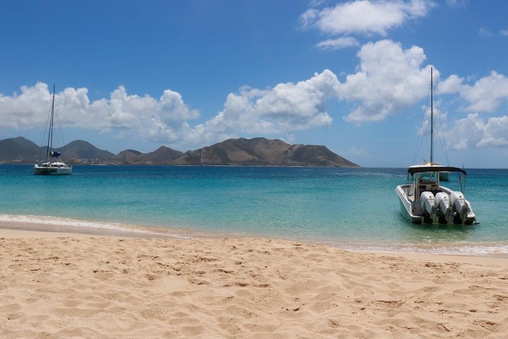 Captain Bob Speed Boat, Snorkeling, Beach Tour & Lunch St Maarten