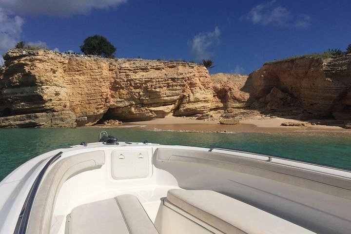 Captain Bob Speed Boat, Snorkeling, Beach Tour & Lunch St Maarten