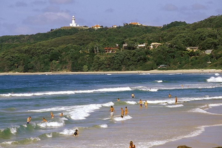 Award Winning Byron Bay Small Group Surf Lesson for Beginners
