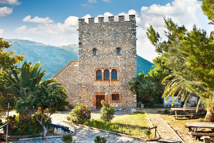 Blue Eye, Ksamil, Butrint & Lekursi Castle Day Trip