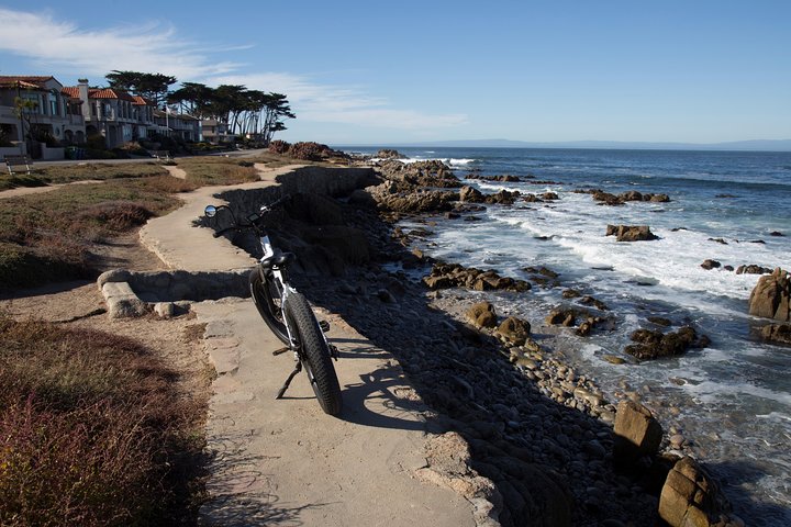 Monterey's 17 Mile Drive Guided Electric Bike Tour, 3 hr
