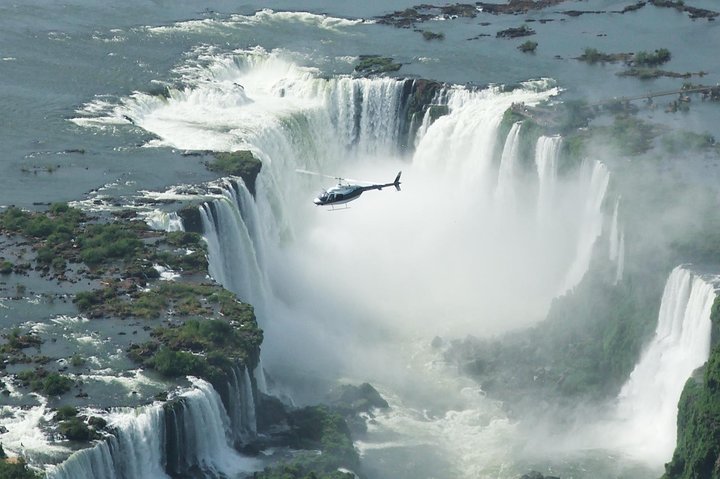Iguassu Falls Brazilian Side: Macuco Safari, Helicopter Flight and Bird Park