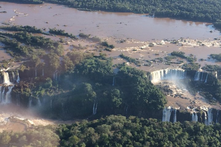 Iguassu Falls Brazilian Side: Macuco Safari, Helicopter Flight and Bird Park