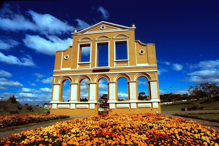 Experience the Best of Curitiba: City Tour Highlights