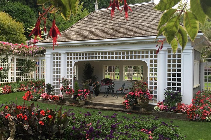 COMBO Victoria City Tour & Butchart Gardens & Entry Tix