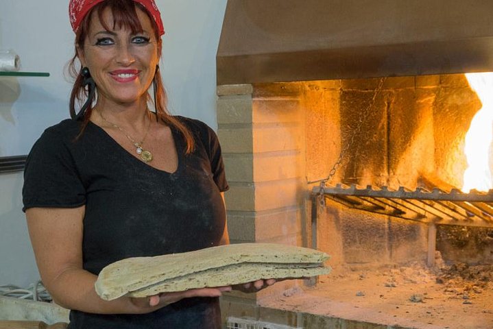 Taste Perugia: The Original Perugia Food Tour (All-Inclusive)
