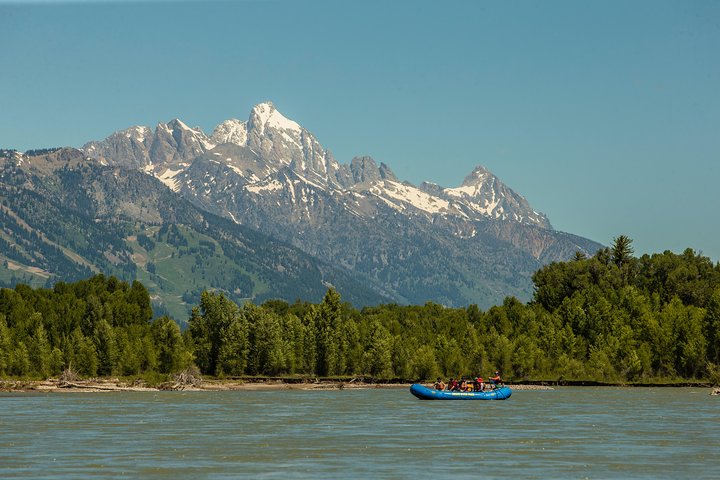 Tetons and Snake River Scenic Float Trip In Jackson Hole