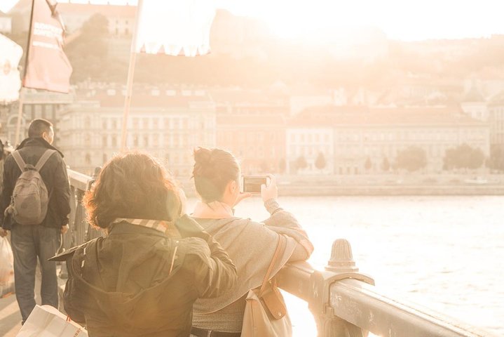 Private Transfer from Pilsen to Prague with 2 hours for sightseeing