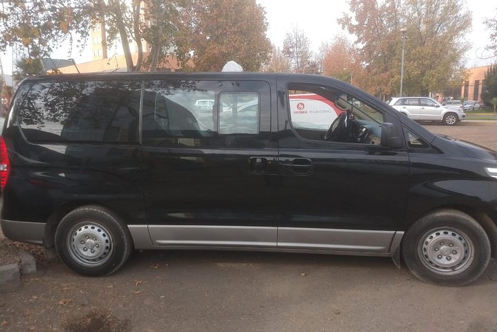 Private Transfer from Valparaiso Hotel or port To Santiago Airport or Hotel