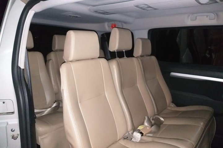 Private Transfer from Valparaiso Hotel or port To Santiago Airport or Hotel