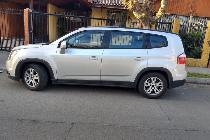 Private Transfer from Valparaiso Hotel or port To Santiago Airport or Hotel